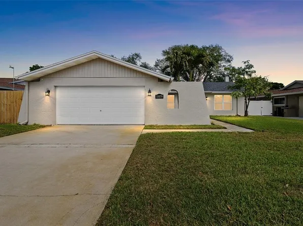 11079 Bella Loma Dr, Largo, FL 33774
