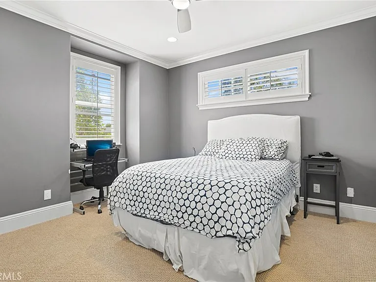 1836 Port Stanhope Pl — Photo 34