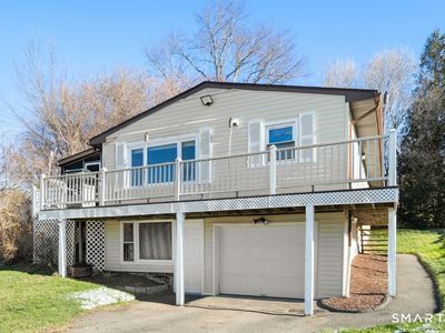 24 Lloyd Avenue, New Fairfield, CT, 06812