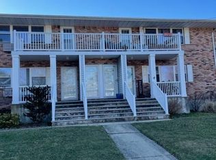 38 Ralph Ave #38, Babylon, NY 11702