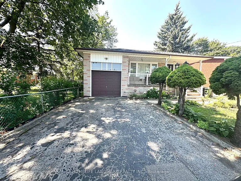 48 Shaftesbury St #LOWER — Photo 2
