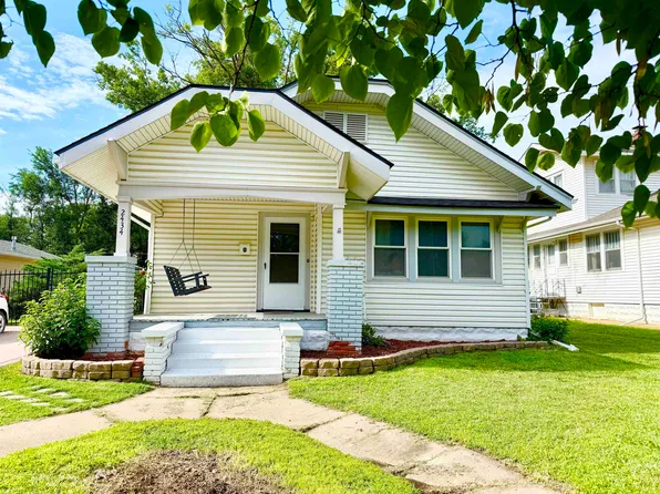 2434 W 2nd St N, Wichita, KS 67203