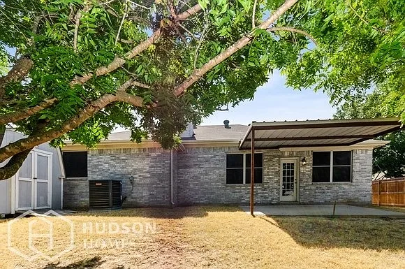 2309 Summer Brook Dr — Photo 13