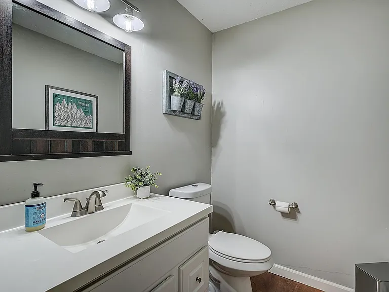 14 Hill N Vale Ln #14 — Photo 15