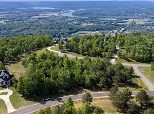 145 Eagle Eye Dr #Rb37, Jasper, TN 37347