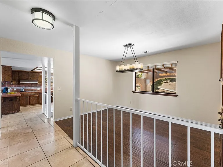 1055 Lakeview Dr — Photo 19