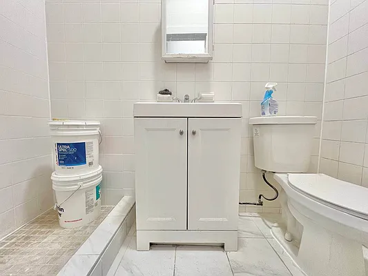 Rented by Doorway NYC, LLC | media 13