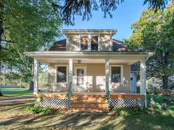3102 E River Rd, Sheffield Village, OH 44054