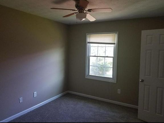 3rd image of 2695 Evans Mill Dr