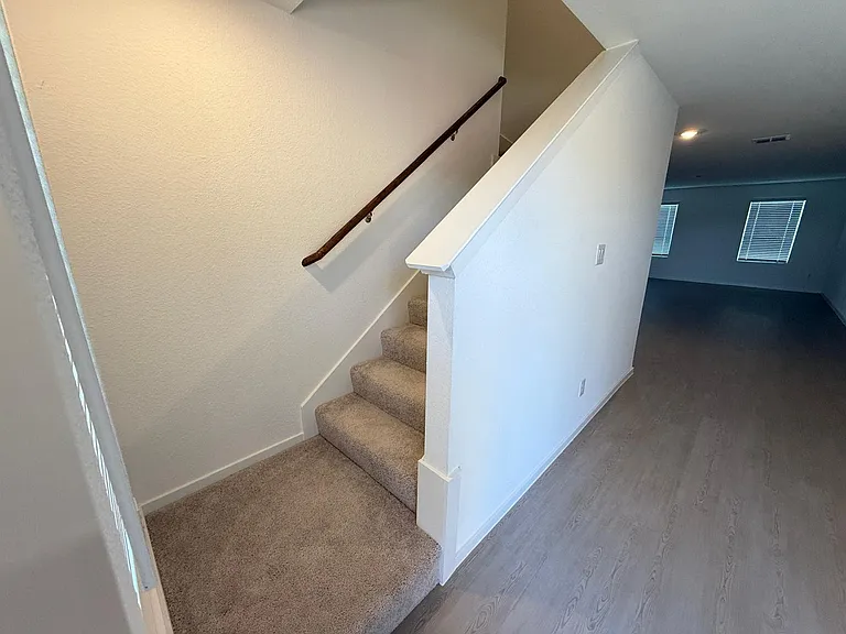 440 Backcountry Dr — Photo 4
