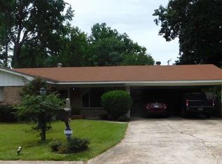 3307 Barkwood St, Texarkana, TX 75501