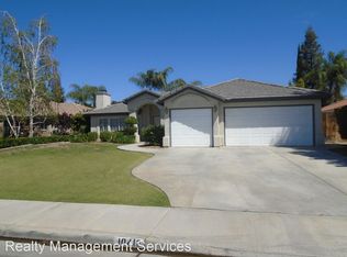 10412 Dorchester St, Bakersfield, CA 93311