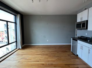 533 N Budd St #D3, Philadelphia, PA 19104