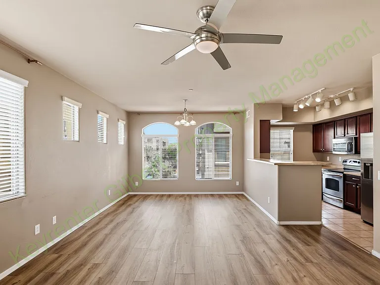 900 S 94th St #1089 — Photo 4