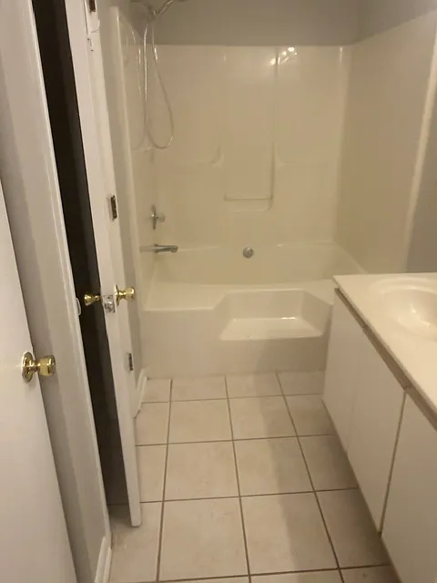 3392 Galleria Drive - 1 — Photo 4