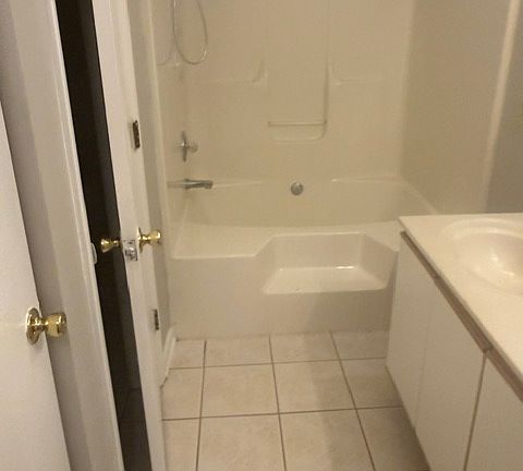 4th image of 3392 Galleria Dr Unit 1-24