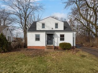 15509 N Lotus Dr, Cleveland, OH