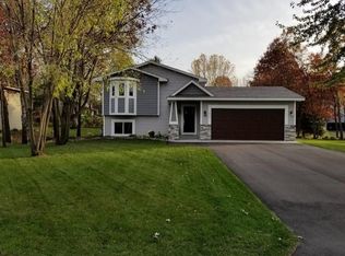 1880 124th Ln NE, Blaine, MN 55449