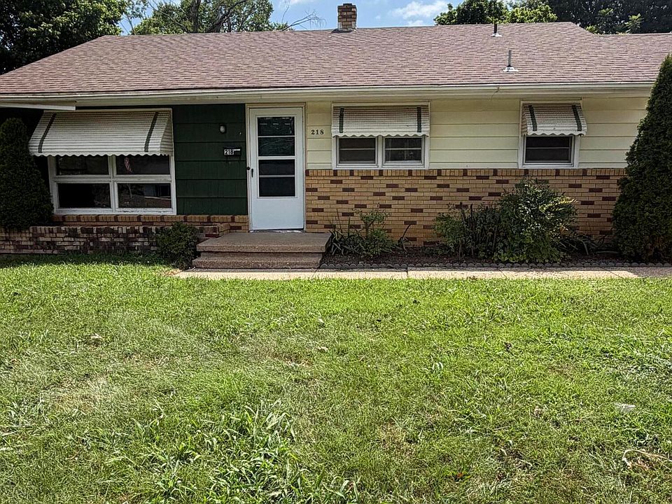 1st image of 218 Westmont Drive