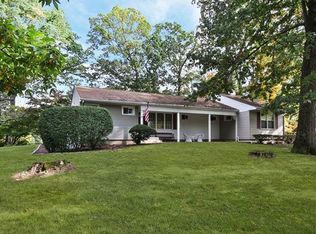 3 Woodside Dr, New City, NY 10956