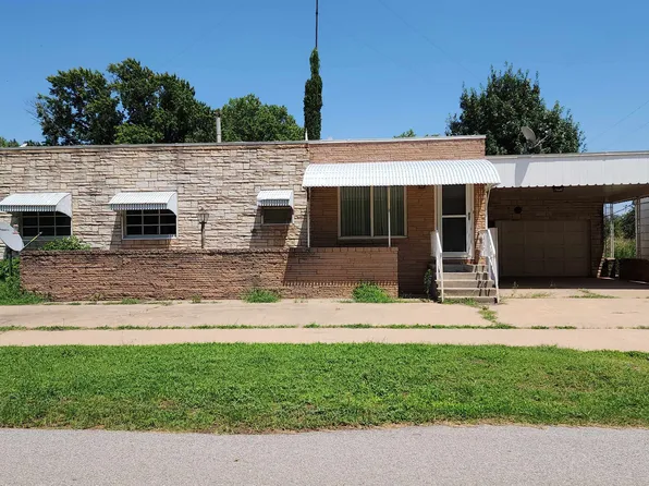 324 Broadway Ave, Aline, OK 73716