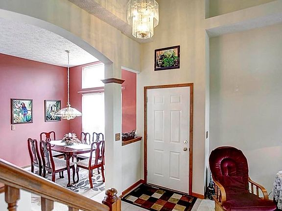 4th image of 7251 Brookmeadow Dr