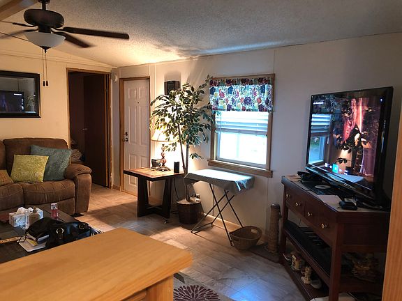 5th image of 624 Keith Ct