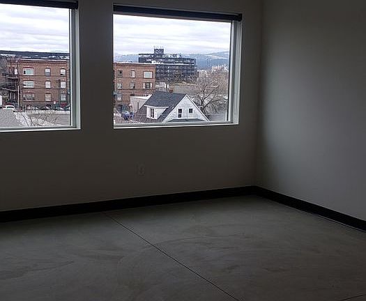 5th image of 1405 N Wall St #403