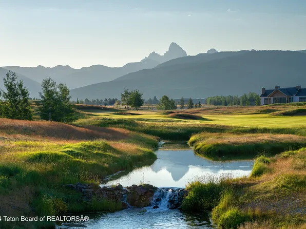 1367 Birch Berry Dr, Driggs, ID 83422