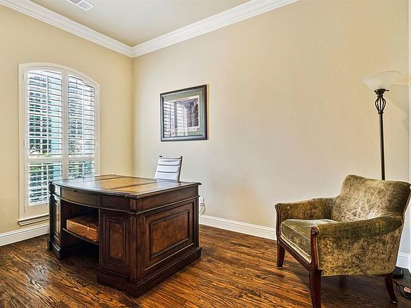 5th image of 4500 Jubilee Dr