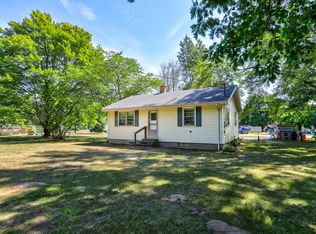16217 76th St, South Haven, MI 49090