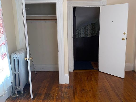 Living room / unit entrance