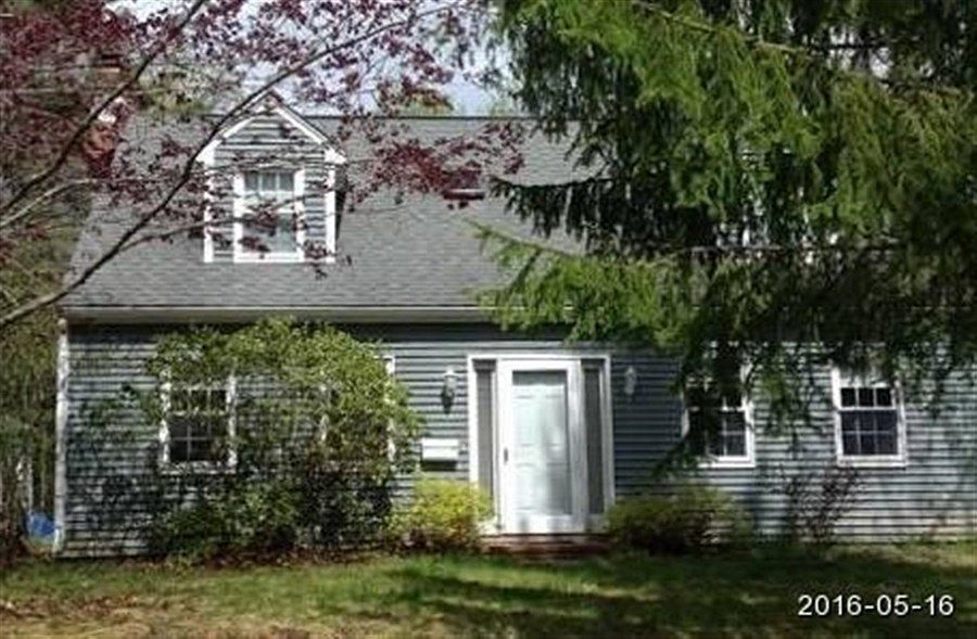 1st image of 181 Hennessy Dr