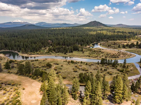 54641 Silver Fox Dr, Bend, OR 97707