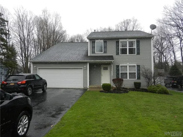 4373 Clark St, Hamburg, NY 14075