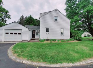 7657 Maple Rd, Baldwinsville, NY 13027