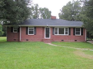 38 Black River Rd, Camden, SC 29020