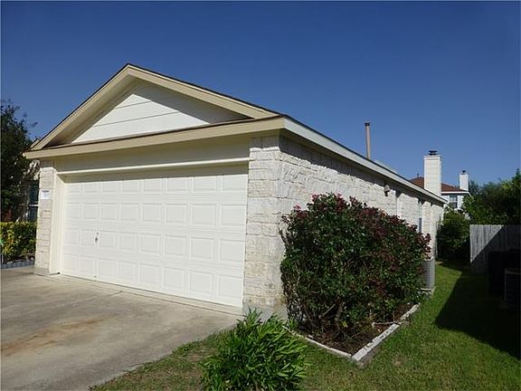 5th image of 15019 Saddlegirth Ln