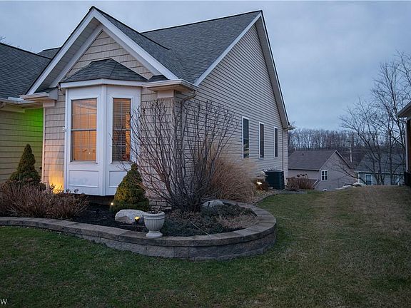 2nd image of 38145 Highgate Bluff Ln