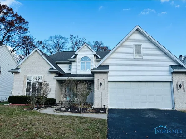 8874 Linden Lake Rd, Sylvania, OH 43560