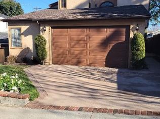 2412 Pacific Ave, Manhattan Beach, CA 90266