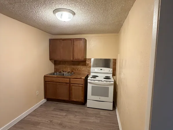 5016 Texoma Pkwy #G, Denison, TX 75021