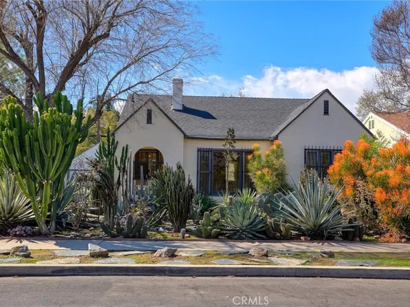 5735 Mammoth Ave, Van Nuys, CA 91401