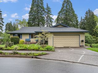 1941 Kilkenny Rd, Lake Oswego, OR 97034