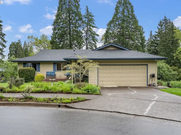 1941 Kilkenny Rd, Lake Oswego, OR 97034