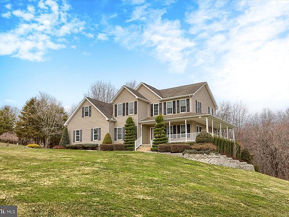 2nd image of 1363 Macton Rd