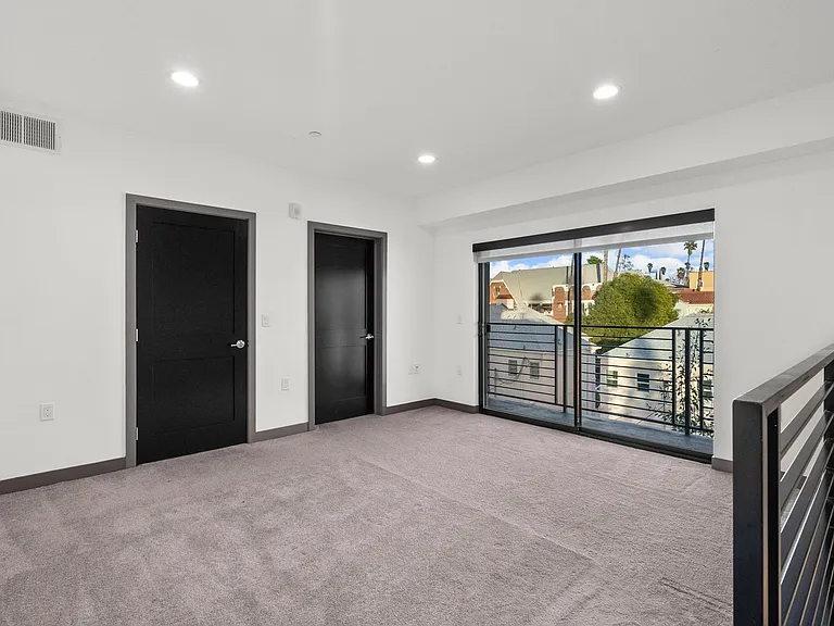 Alexandria 178 Townhomes LLC — Photo 17