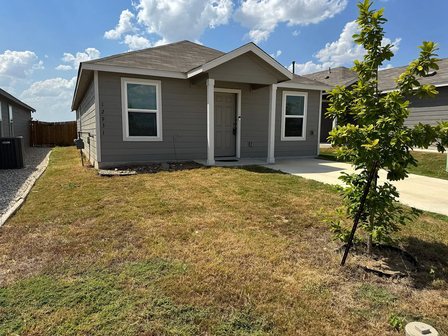 Welcome home to 12931 Kathleen St! — Photo 2