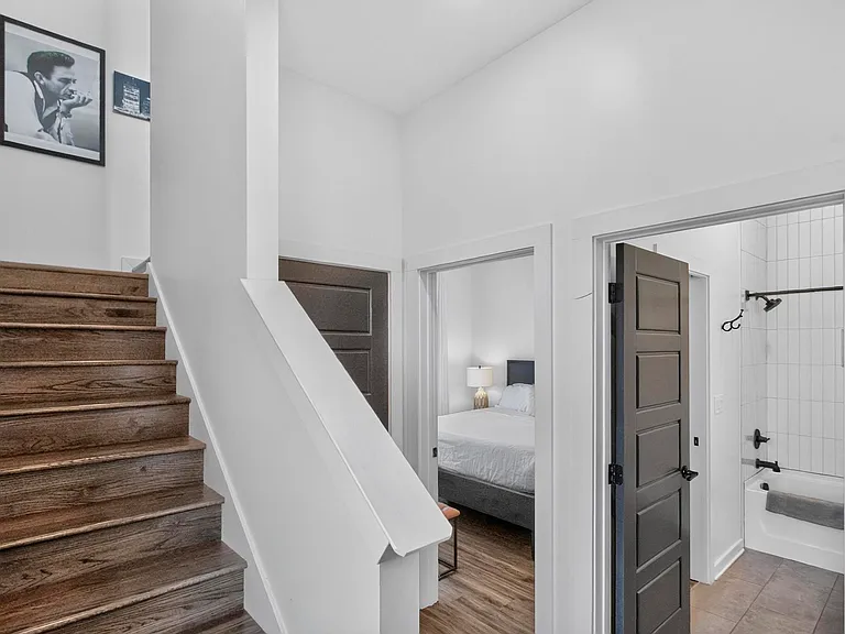 738 Douglas Ave #13 — Photo 13