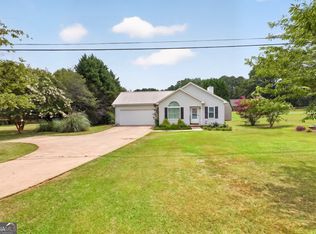 470 Hammond Rd, Statham, GA 30666